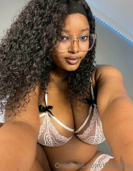 teenypie model exclusive pictures