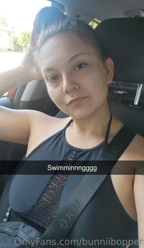 bunniibopper model porn photos