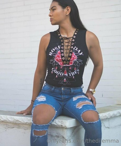 thedilemma erotic actress galleries