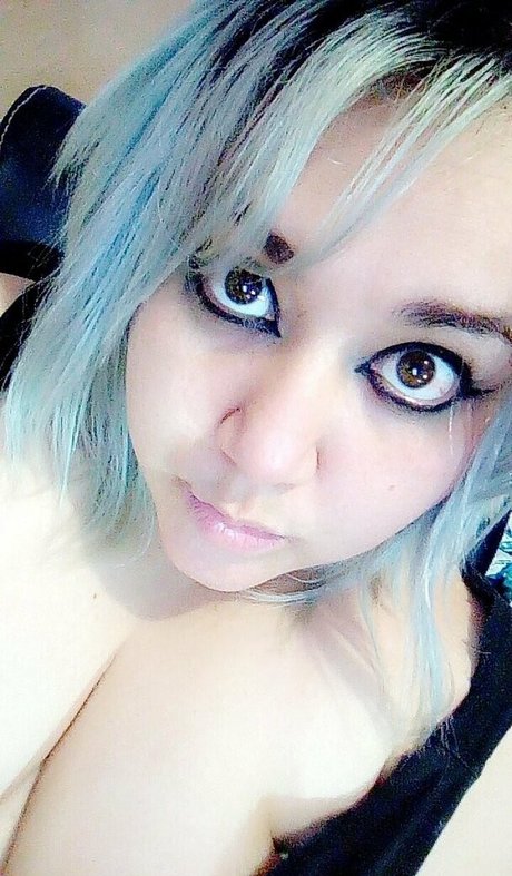 violetwitchy model beautiful pictures