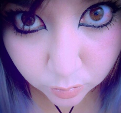 violetwitchy nude actress img