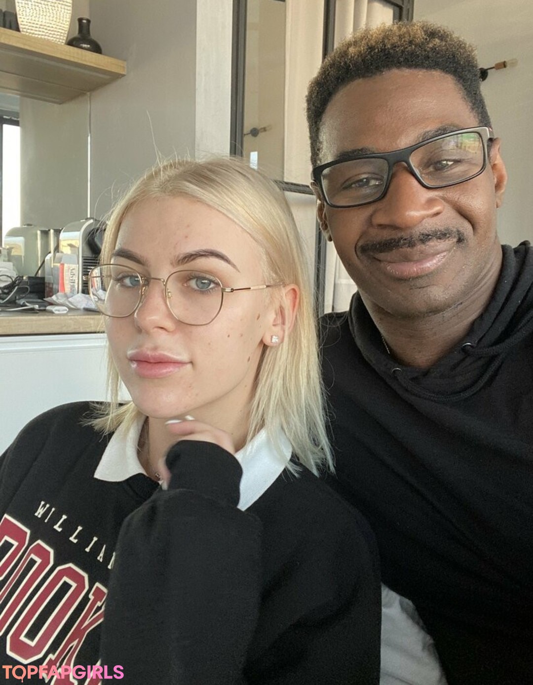 Irltinax pretty actress picture