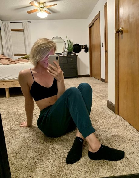 Casanlom xxx model pic