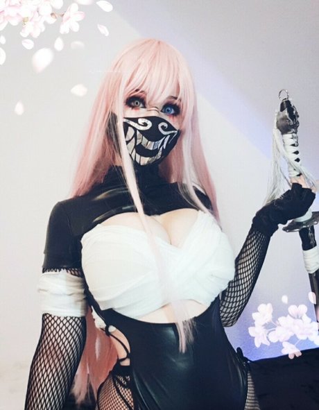 Miukadoo model erotic pics