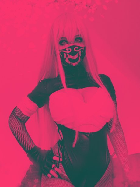 Miukadoo model beautiful picture