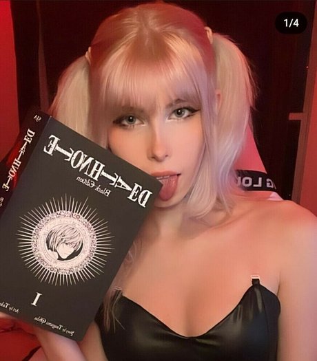 Emma kat 22 model beautiful pictures