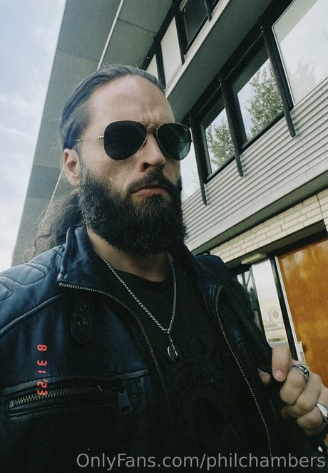 philchambers model free images