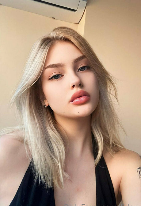 lilaxshy star adult images