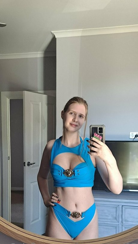 kinkykierra97 perfect star photos