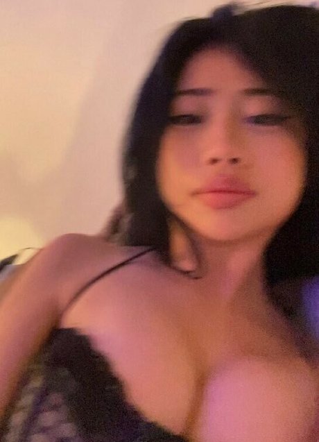 hann1ekin nude model photos