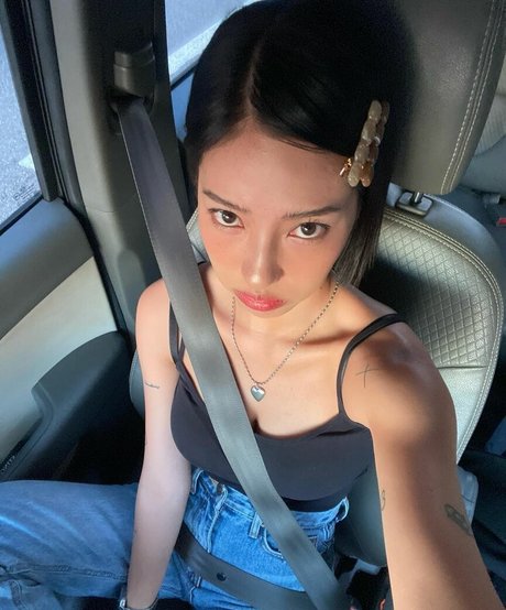 Jeon Jisu star porn galleries