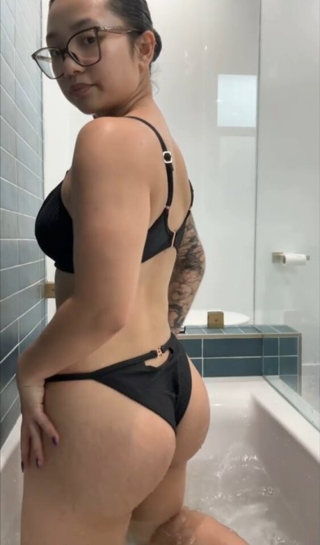 tiiieeen nudes pornstar img