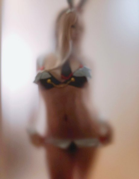 Jennybelly Quick model image