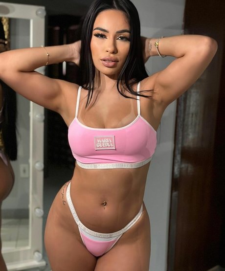 Larissa Nunes best model pictures