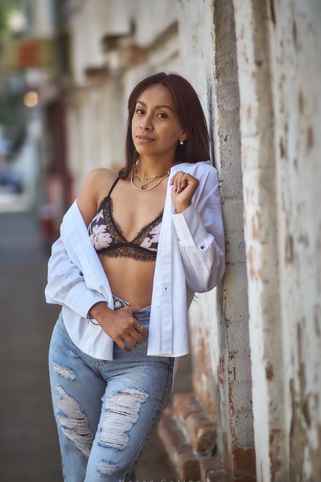 Liani nude star galleries