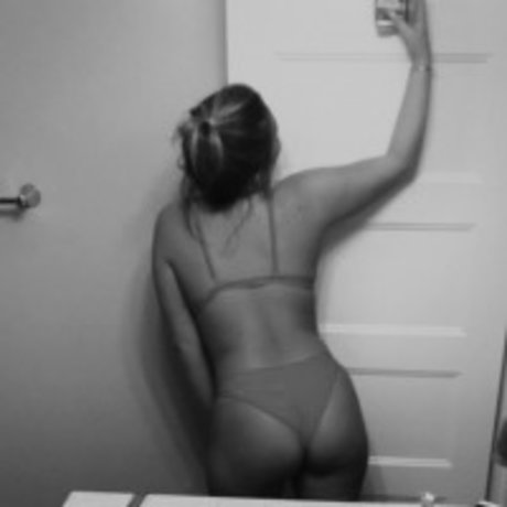 Lexie Smith pornstar naked gallery