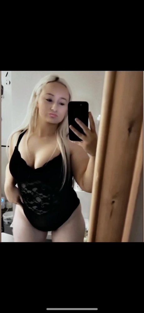 Lexi Bailey_ adult actress pic