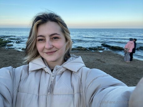 For you Lesly_ model top img