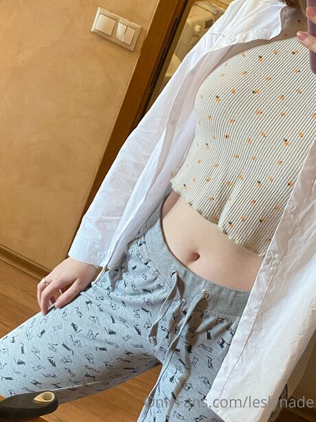 For you Lesly_ model naked photos