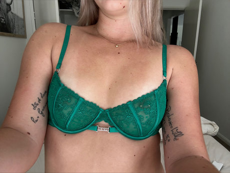 son onlyfans beautiful xxx image