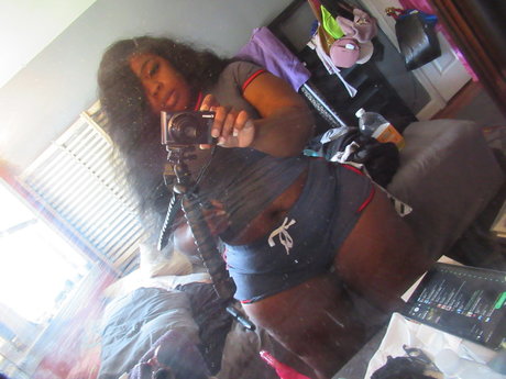 Leira Foxx star nice images