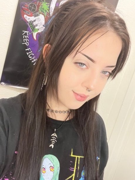 Leah Stoned adult star pics