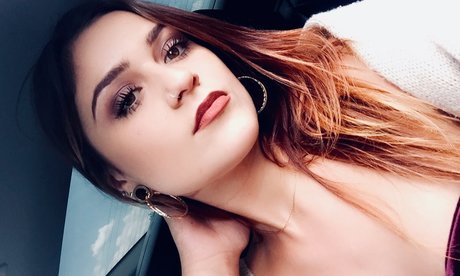 Layla PrettyKitty nude pornstar image