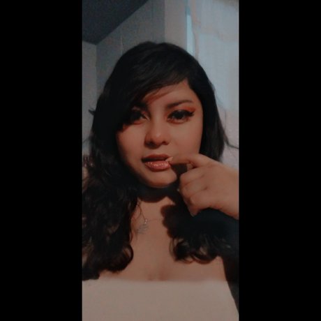 Lira model sexy pictures