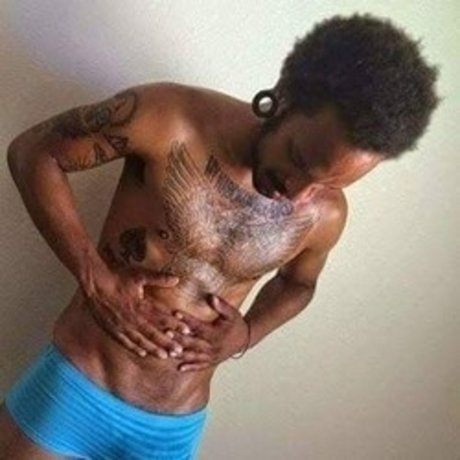 Lilwalgreens pornstar nude photos