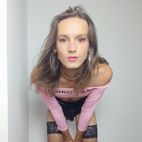 LillySissy model xxx gallery