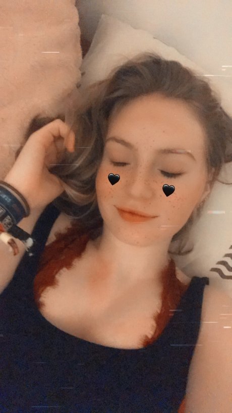 Lil Diamond porn model image