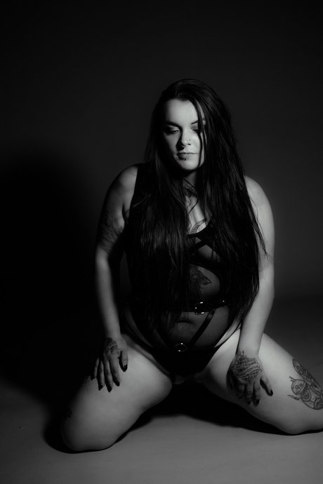 Lila Peach star xxx pictures