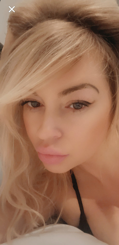 Vanessa Love pornstar art photo