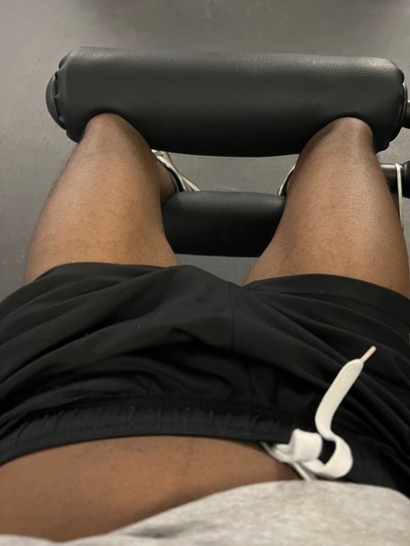 Lovepoint beautiful model image