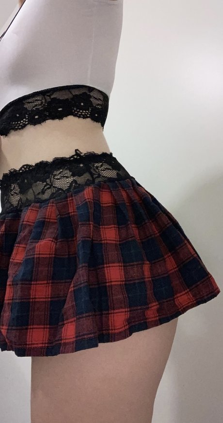 LovelyLola94 star nude pictures