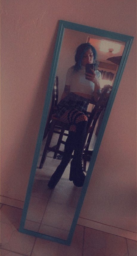 Lovely coconut sexy star picture