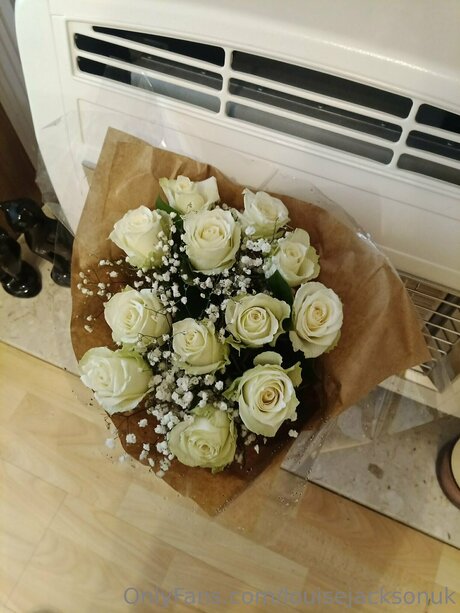 Louise Jackson model naked photos