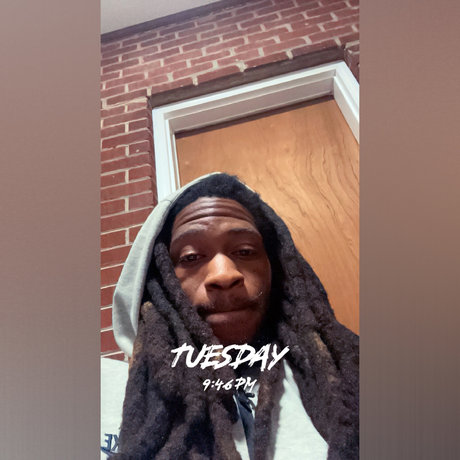 Loud Banqer erotic actress pic