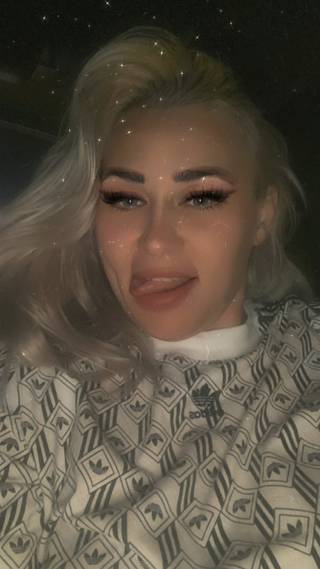 Loretta star naked images