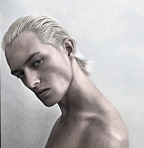 Longblond model nudes pictures