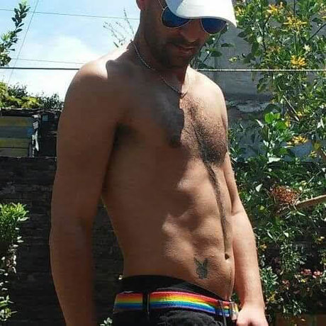 luciano matias model naked pic