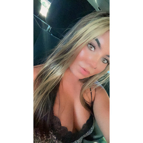 Madam Clover beautiful actress images