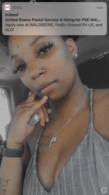 MacheteMissesBlows model sexy img