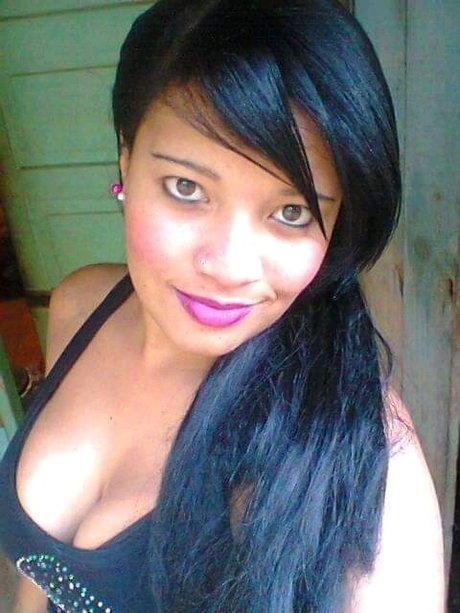 Mayara Oliveira hd star gallery