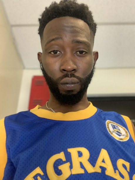 L n G pornstar hot pic