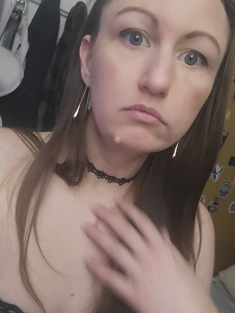 Lilly Luv star pornographic photos