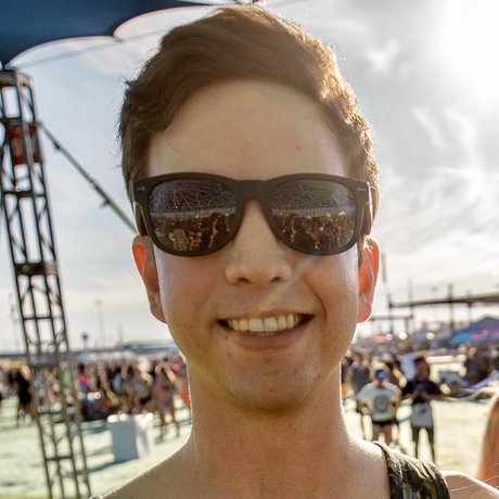 Luke Ryder perfect actress picture