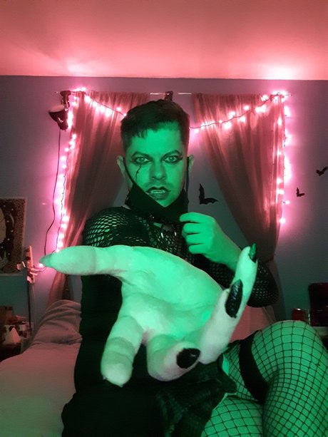 Mark Malevolent hd star gallery