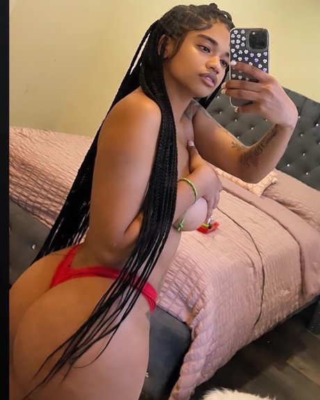 Maribanco model xxx pics