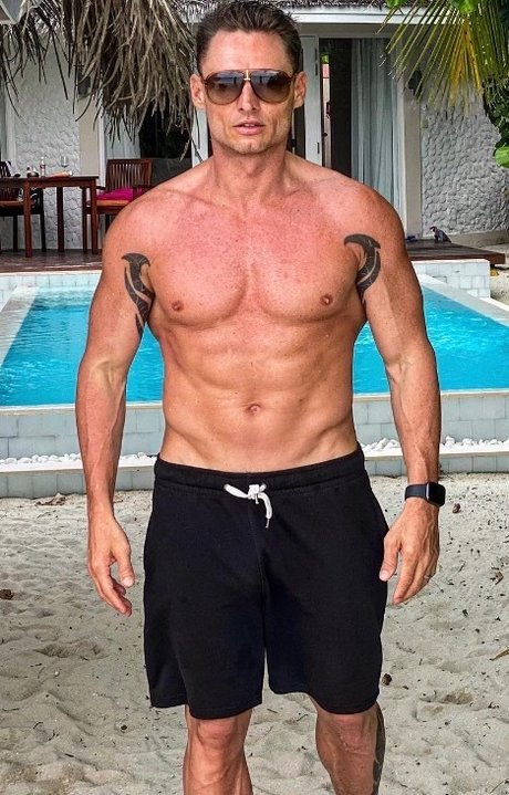 MarcelloBravo sexy pornstar img